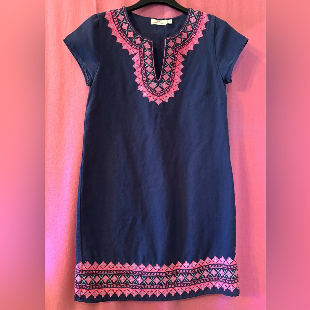 Vineyard Vines Navy and Pink Embroidered Dress Size 0